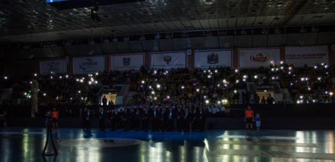 Концертный оркестр духовых инструментов им. В. Еждика исполнил гимн Лиги чемпионов. Видеотрансляция 