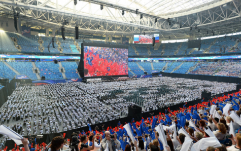 Музыканты Ростовской филармонии примут участие в массовом исполнении гимна России в Санкт-Петербурге