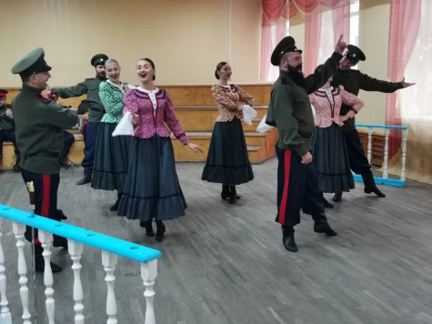«Слушай только живое» с «Легендой» на открытом уроке музыки
